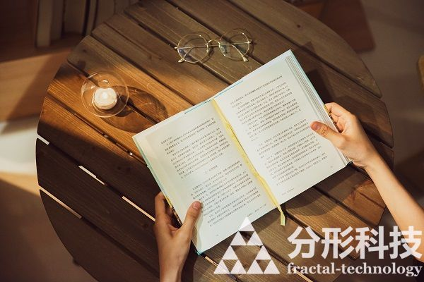 高校網站建設：推動教育現代化的橋梁